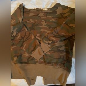 Camo Ralph Lauren sweatshirt, button up back